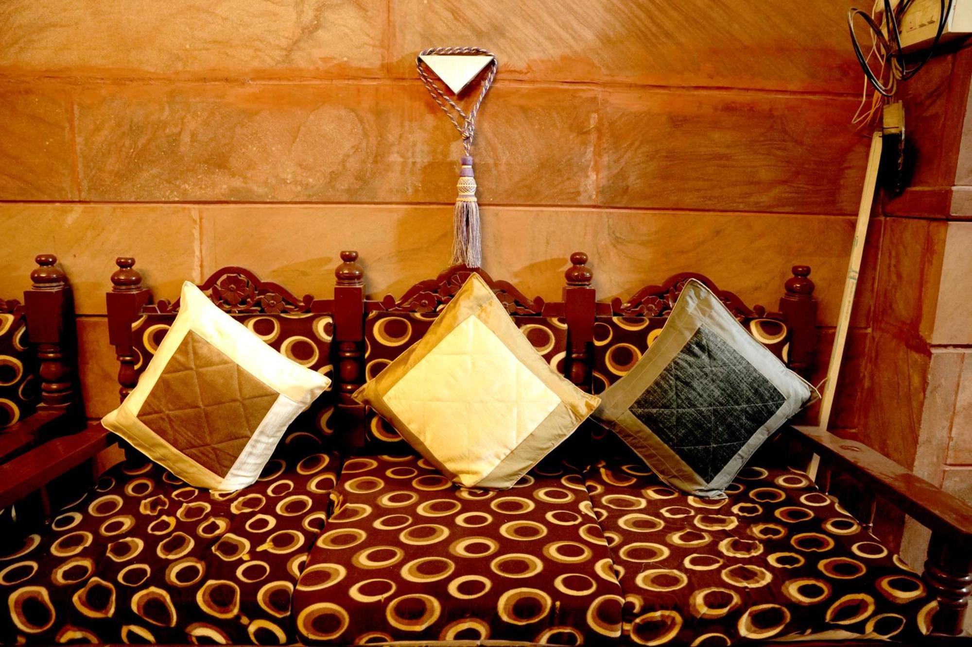 Mh Guest House جودبور المظهر الخارجي الصورة